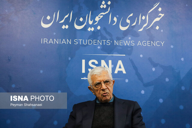 نگاه فئودالیستی مانع سرمایهگذاری و توسعه میشود / ثروت داریم، اما سرمایه نداریم