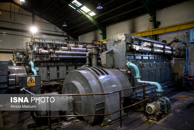 عکس تزئینی است واحدهای تولیدی در دریافت گواهینامههای استانداردسازی حمایت میشوند