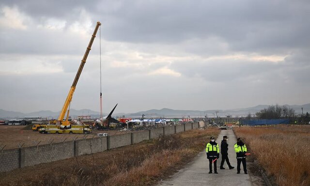 سقوط هواپیما در کره جنوبی؛ از انتقادها به طراحی فرودگاه تا دستور رئیسجمهور موقت برای بازرسی خطوط هوایی