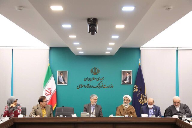 «جزئیات دیدار رئیسجمهور با رهبر انقلاب»، «۲ ورودی مهم تحولات از نظر وزیر ارشاد» و «تکذیب تجدیدنظر در یک گفتمان حاکمیّتی»