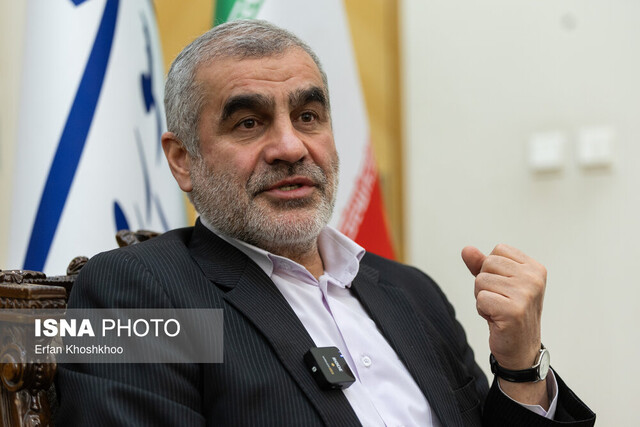 نیکزاد: تردد در تنگه هرمز تحت قانون جدید خواهد بود/ محاصره شکست می‌خورد