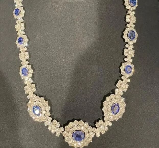 تصویر یکی از جواهرات ربوده شده پیش از سرقت/ عکس: گاردین سرقت چند میلیون پوندی از خانهای در لندن