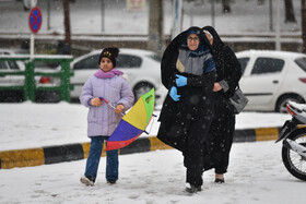 بارش اولین برف زمستانی در اصفهان