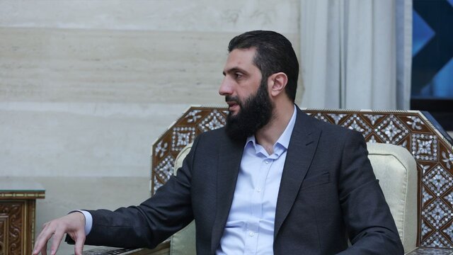 الجولانی وارد ریاض شد الجولانی وارد ریاض شد