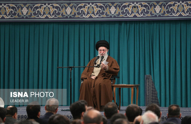 دیدار فعالان اقتصادی با حضرت آیتالله خامنهای دیدار فعالان اقتصادی با حضرت آیتالله خامنهای