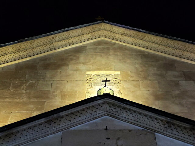 جشن سال نو در کلیسای تاریخی با محرابی کمنظیر در تهران + تصاویر