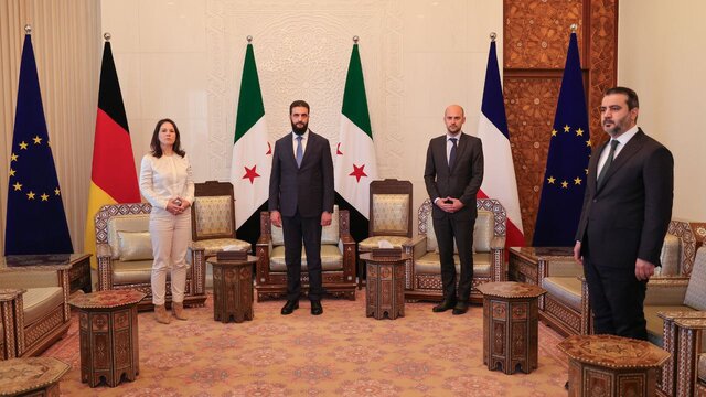 دیدار الجولانی با وزیران خارجه فرانسه و آلمان در دمشق دیدار الجولانی با وزیران خارجه فرانسه و آلمان در دمشق