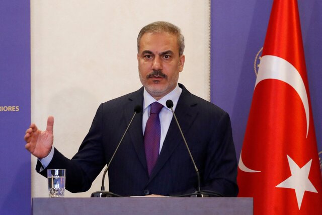 آنکارا: همکاری ترکیه با ایران و روسیه در سختترین شرایط ادامه داشت آنکارا: همکاری ترکیه با ایران و روسیه در سختترین شرایط ادامه داشت