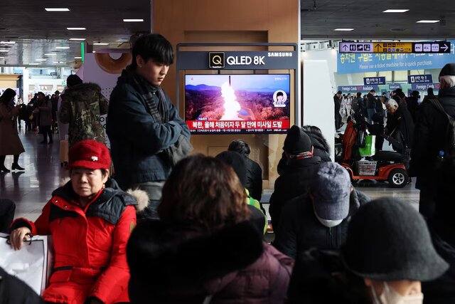 رهبر کرهشمالی: جدیدترین موشک مافوق صوت ما به هرگونه پدافندی نفوذ میکند