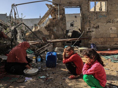 سازمان جهانی بهداشت: کودکان نوار غزه بهای جنگ را با جان خود میدهند سازمان جهانی بهداشت: کودکان نوار غزه بهای جنگ را با جان خود میدهند
