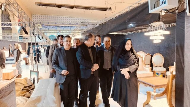 نمایشگاه مبل و لوستر در یاسوج گشایش یافت