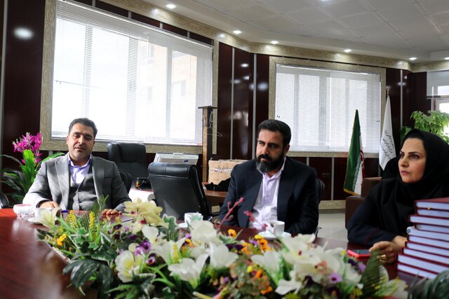 بررسی زمینههای همکاری جهاددانشگاهی و راه و شهرسازی کهگیلویه و بویراحمد