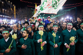 گلباران حرم مطهر رضوی در شب میلاد جوادالائمه (ع)