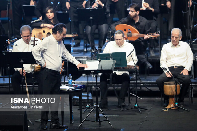 بازگشت «کامکارها» به صحنه / روایتی دیگر از «آتش زنده» بازگشت «کامکارها» به صحنه / روایتی دیگر از «آتش زنده»