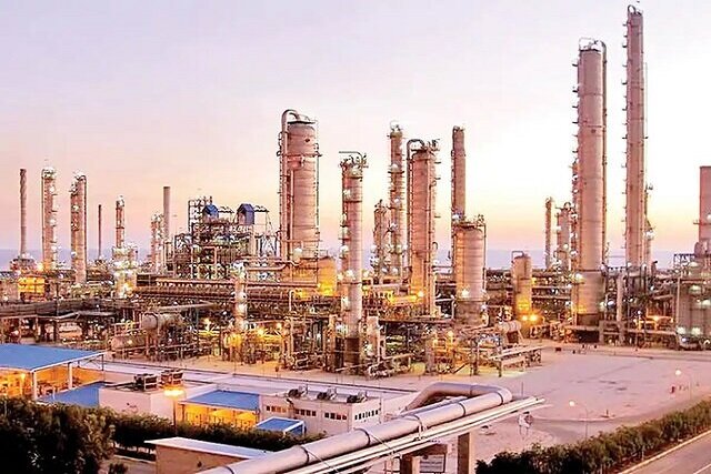 عکس تزئینی است ساخت سیستمهای حذف آلایندههای مضر از گازهای خروجی در فرآیندهای صنعتی