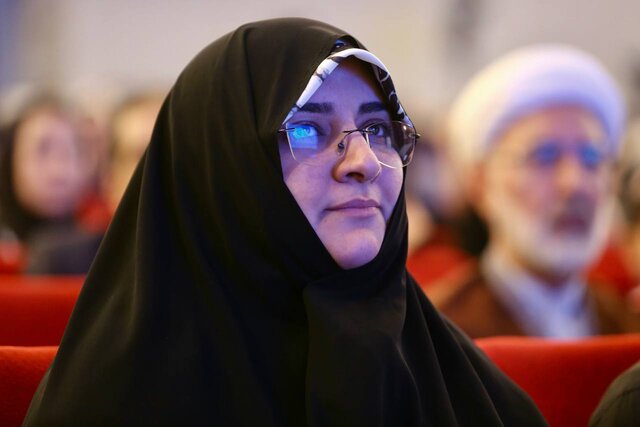 فضای مجازی فرصتی برای فعالسازی بانوان مسجدی در حمایت از جبهه مقاومت است