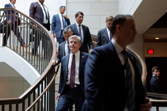 رئیس افبیآی: چین بزرگترین تهدید دولت دوم ترامپ است