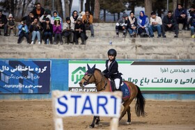 مسابقات سوارکاری بانوان در مشهد