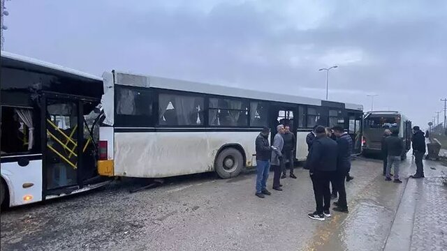 عکس: سیانان ترک تصادف زنجیرهای در «آنکارا»؛ ۳۱ نفر زخمی شدند