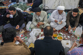 مراسم معنوی اعتکاف در حرم مطهر رضوی