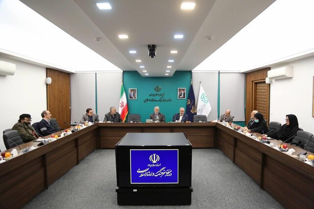 همه جهان، ایران را با ادبیات میشناسند همه جهان، ایران را با ادبیات میشناسند
