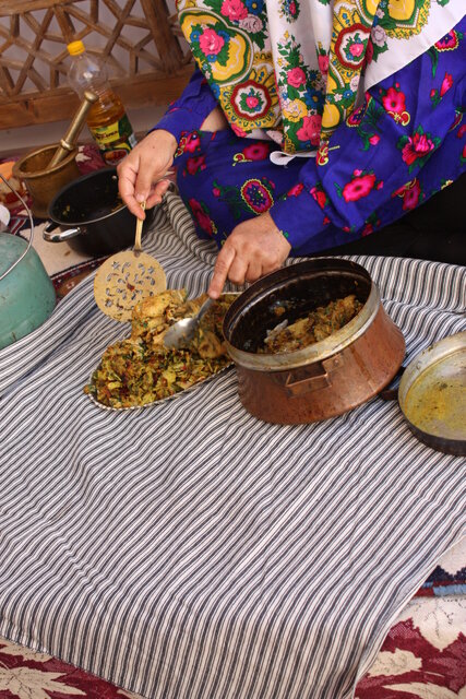 آشنایی با چند غذای سنتی از شرق ایران 3