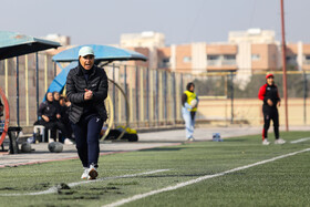 مریم ایراندوست سرمربی تیم ایستا کردستان