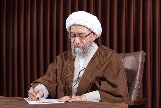 صادق آملی لاریجانی، رئیس مجمع تشخیص مصلحت نظام پیام تسلیت آملی لاریجانی در پی درگذشت استاد فرشچیان