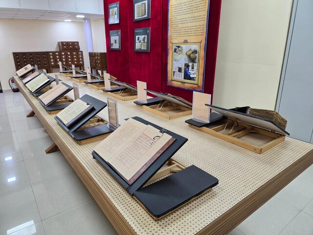 برگزاری نمایشگاهی از آثار شاعر هندی فارسیگو