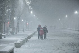 بارش سنگین شبانه برف در همدان