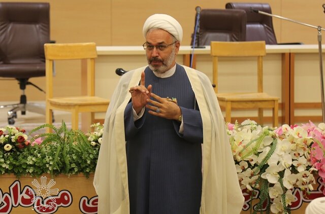 عبور از گردنه سخت جبهه شرارت، وظیفه همه ماست عبور از گردنه سخت جبهه شرارت، وظیفه همه ماست