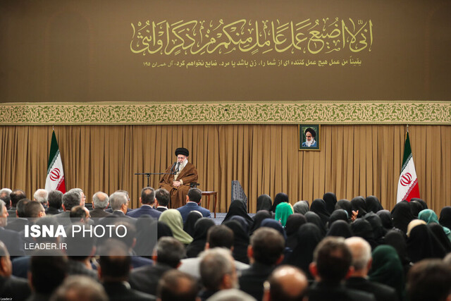 دیدار رمضانی کارگزاران نظام با رهبر انقلاب روز شنبه برگزار میشود دیدار رمضانی کارگزاران نظام با رهبر انقلاب روز شنبه برگزار میشود