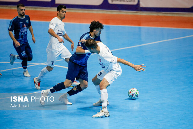 اظهارات سرمربیان گیتیپسند و پالایشنفت پس از اتمام بازیهای هفته ششم اظهارات سرمربیان گیتیپسند و پالایشنفت پس از اتمام بازیهای هفته ششم