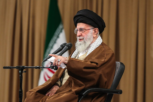 کارگزاران حج یکشنبه با رهبر انقلاب دیدار میکنند کارگزاران حج یکشنبه با رهبر انقلاب دیدار میکنند