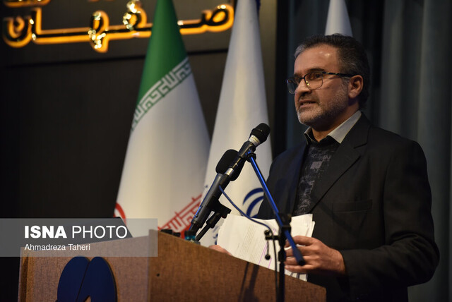 تاریخ معاصر ایران سرشار از سوژهها و شخصیتهای مهم اما ناشناخته است تاریخ معاصر ایران سرشار از سوژهها و شخصیتهای مهم اما ناشناخته است