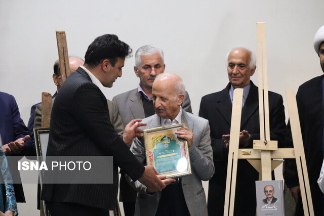 مراسم بزرگداشت دکتر نظامیناو از چهرههای جنگلبانی برگزار شد