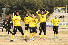 لیگ برتر فوتبال بانوان، سپاهان ـ آوا تهران