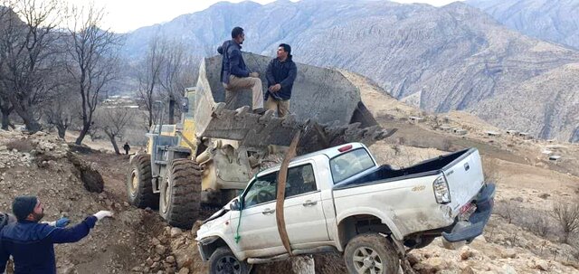 ماجرای قابل تأمل سقوط خودروی دامپزشکی شهرستان دنا به دره چی بود؟