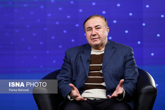 نوین: بانکها سراغ بدهکاران بروند/یارانه ۳ دهک بالا حذف میشود/علائم ایمنی در جادهها کافی نیست