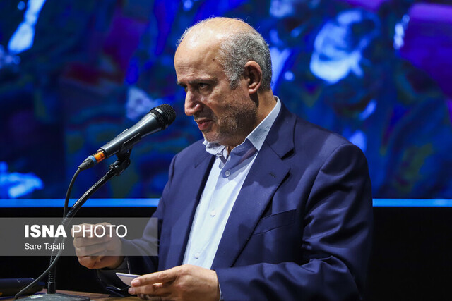 تاج: سقف بودجه در مجلس مخالفانی دارد/ دولت کمک کند که چند دستگاه VAR بیاوریم تاج: سقف بودجه در مجلس مخالفانی دارد/ دولت کمک کند که چند دستگاه VAR بیاوریم