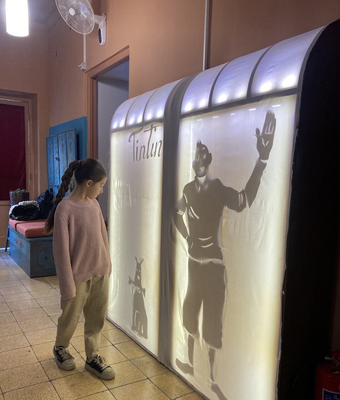 تنتن در کوچه لولاگر