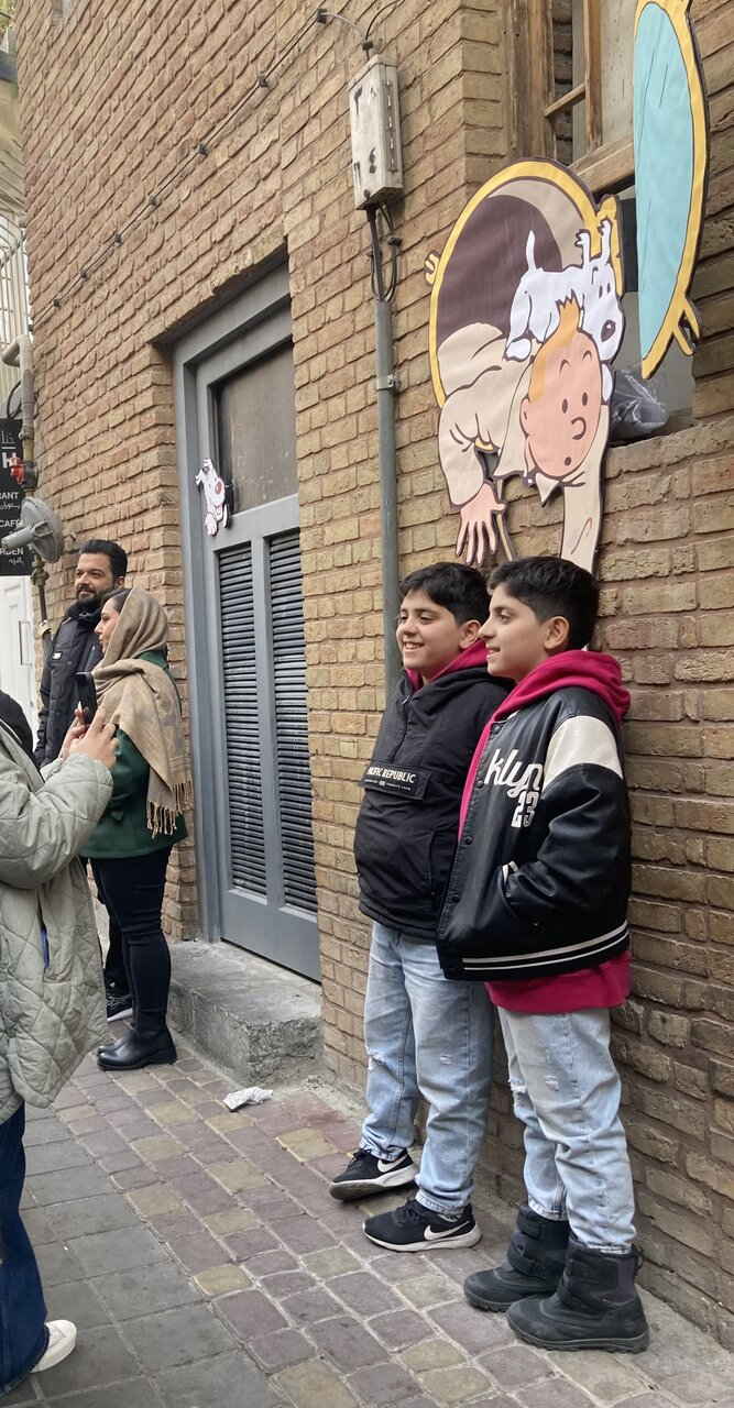 تنتن در کوچه لولاگر