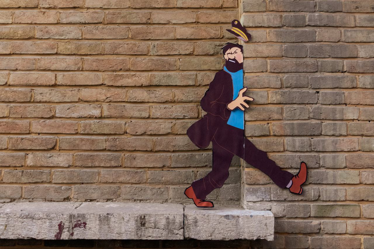 تنتن در کوچه لولاگر