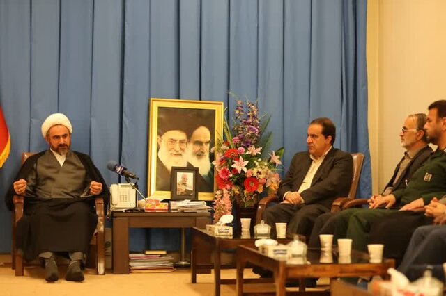 باید برای مسائل فرهنگی و دینی منابع مالی مشخص و پایدار داشته باشیم باید برای مسائل فرهنگی و دینی منابع مالی مشخص و پایدار داشته باشیم