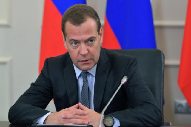 استقبال مدودف از بیانیه ترامپ درباره جنگ اوکراین استقبال مدودف از بیانیه ترامپ درباره جنگ اوکراین