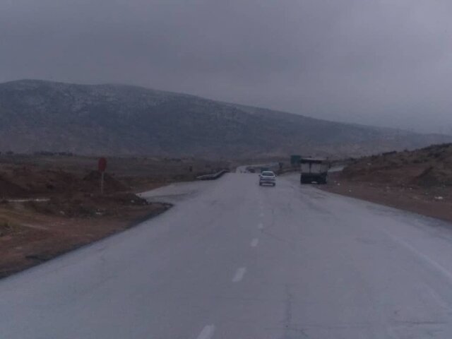 عکس تزئینی است بارش باران در ۱۰ محور مواصلاتی فارس/ ۷۳ مورد امدادرسانی ثبت شد