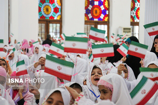 توزیع ۱۰ هزار بسته «جشن تکلیف» ویژه دختران نومکلف کمیته امدادی