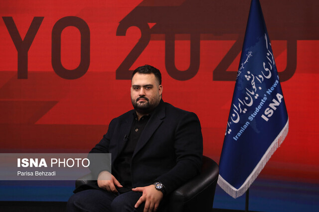 رازهای ناگفته علی داودی/ حمله عصبی، خانهنشینی و حضور در "نود"