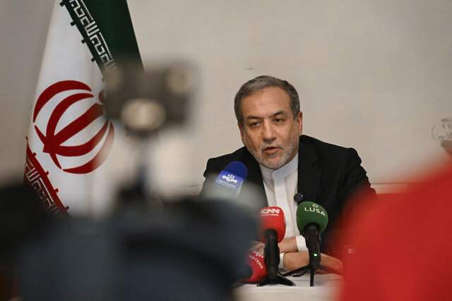 عراقچی: غرب باید اقدامات زیادی برای جلب اعتماد ایران انجام دهد عراقچی: غرب باید اقدامات زیادی برای جلب اعتماد ایران انجام دهد