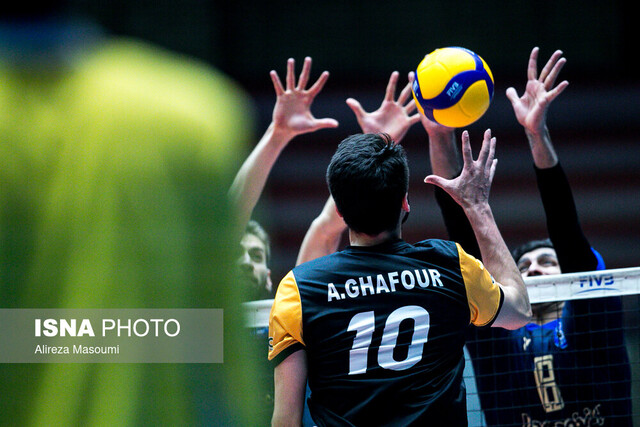 تصویر آرشیوی است. ردهبندی لیگ برتر والیبال در پایان هفته ۲۳